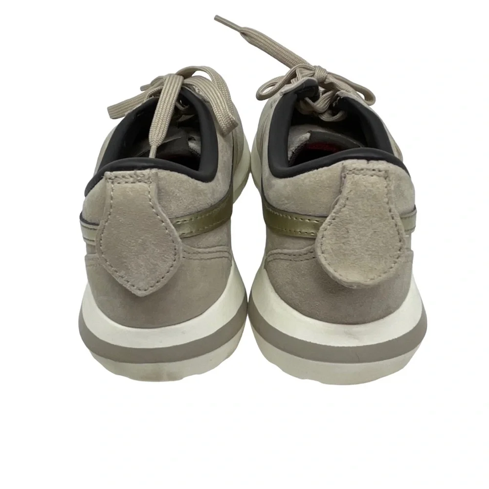EUC Nike Womens Roshe Cortez NM PRM Suede‎ 9